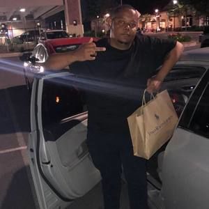 Meet your Posher, Aaron